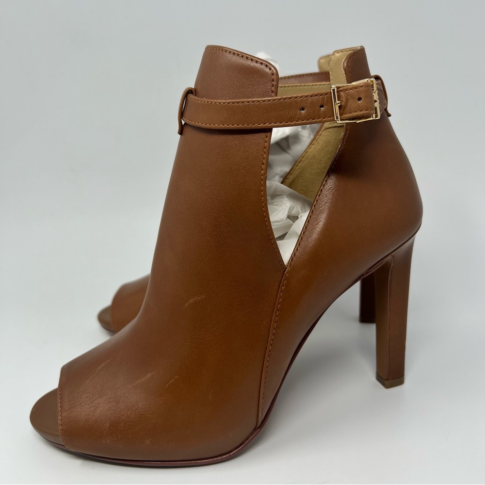 Michael Kors Lawson Bootie - Picture 4 of 9